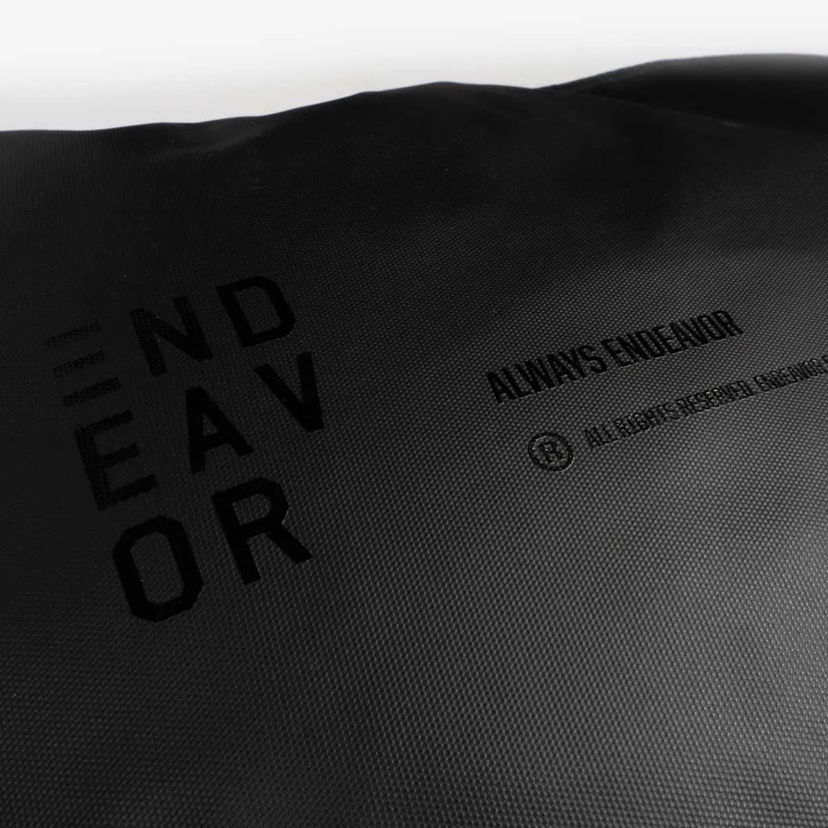 Endeavor Trail Snowboard Bag 2024