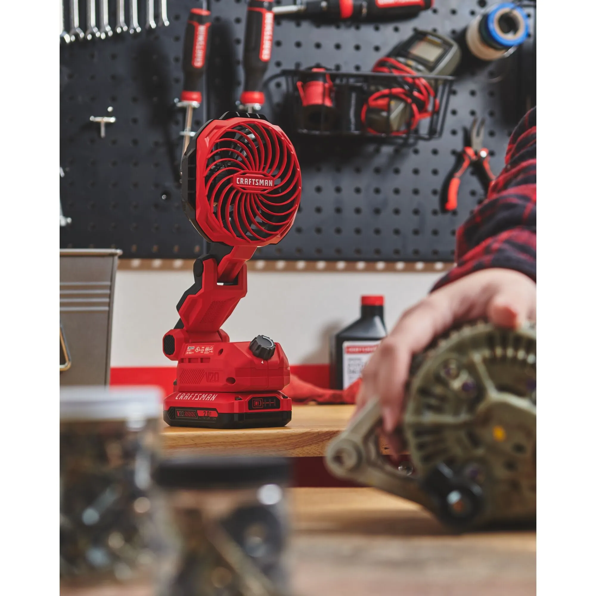 V20* Compact Personal Fan (Tool Only)