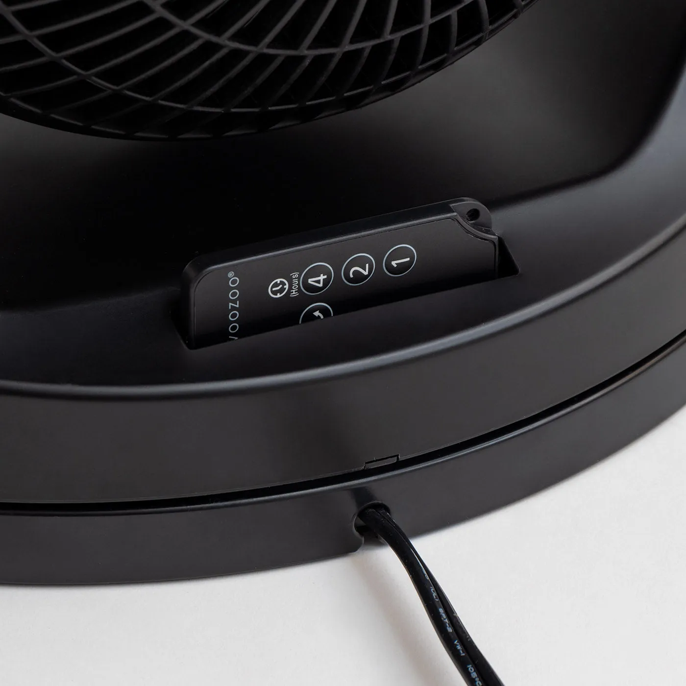 WOOZOO® Macaron Fan Large - Horizontal Oscillation, 360° Vertical Tilt, Remote